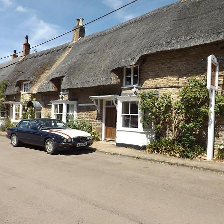 Hotel The Vane Arms Sudborough Exterior foto